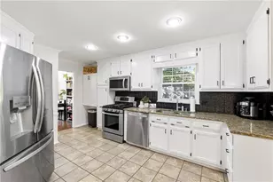 1388 Chatley Way, Woodstock, GA 30188 - Photo 8