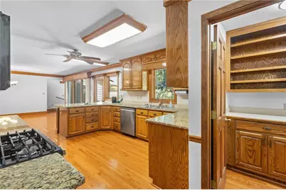 6985 Spout Springs Road, Flowery Branch, GA 30542 - Photo 24