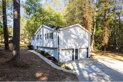 6883 Lakeshore Drive, Douglasville, GA 30135 - Photo 6