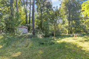 733 Creek Trl NW, Kennesaw, GA 30144 - Photo 10