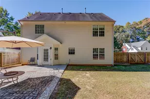 1811 Hayden Mill Ct, Lawrenceville, GA 30043 - Photo 24