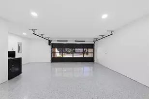 1385 Sylvan Cir NE, Brookhaven, GA 30319 - Photo 28