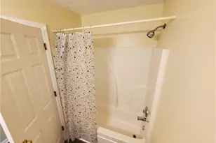 5450 Twin Lakes Dr, Atlanta, GA 30349 - Photo 24