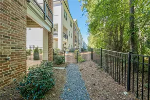 451 Burton Dr, Alpharetta, GA 30009 - Photo 40