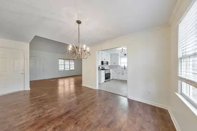 304 Queensbury Walk, Acworth, GA 30102 - Photo 10