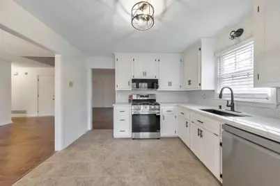 304 Queensbury Walk, Acworth, GA 30102 - Photo 14