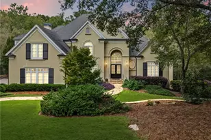1655 Misty Oaks Dr, Atlanta, GA 30350 - Photo 2