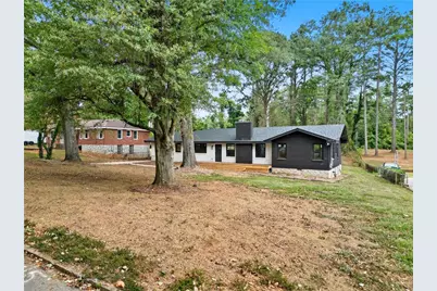 1971 Honeysuckle Lane SW, Atlanta, GA 30311 - Photo 1