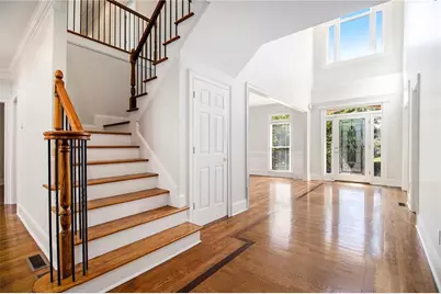 345 Lake Bend Court, Alpharetta, GA 30004 - Photo 8