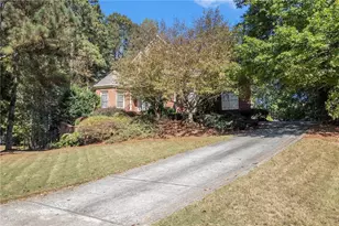 345 Lake Bend Ct, Alpharetta, GA 30004 - Photo 6