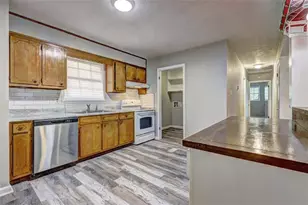 387 Lee Byrd Rd, Loganville, GA 30052 - Photo 10