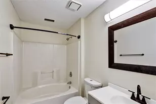 6211 Ward Rd, Union City, GA 30291 - Photo 22