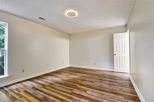 6211 Ward Rd, Union City, GA 30291 - Photo 16