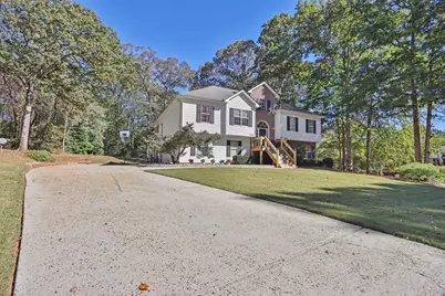 7343 Peacebrook Drive, Flowery Branch, GA 30542 - Photo 2
