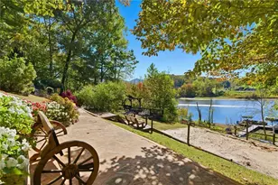 2003 Bend Of The River Rd, Hiawassee, GA 30546 - Photo 16