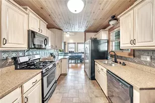 2003 Bend Of The River Rd, Hiawassee, GA 30546 - Photo 26