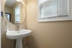 2404 Pondside Ct NE, Marietta, GA 30062 - Photo 12