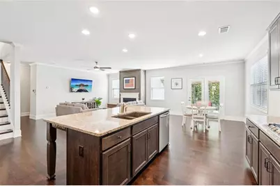 6025 Carruth Lake Drive, Cumming, GA 30028 - Photo 18