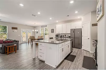 3434 Vicar Lane, Scottdale, GA 30079 - Photo 2