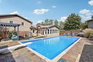 2591 Sandy Dr, Marietta, GA 30066 - Photo 2