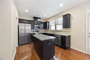 2296 Thackery Rd, Snellville, GA 30078 - Photo 10