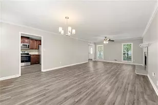 271 Summer Pond Trail, Lawrenceville, GA 30046 - Photo 4