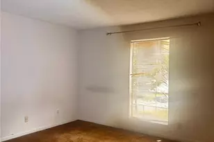 6552 Old Hampton Dr, Clarkston, GA 30021 - Photo 10