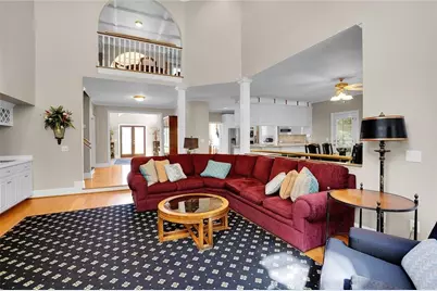 889 Waterford Green, Marietta, GA 30068 - Photo 14