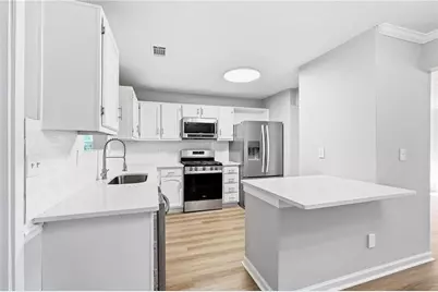 5651 Wells Circle, Stone Mountain, GA 30087 - Photo 6