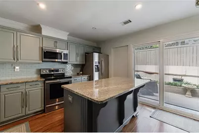 1836 S Garden Court NE, Brookhaven, GA 30319 - Photo 12