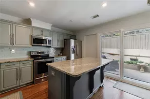 1836 S Garden Ct NE, Brookhaven, GA 30319 - Photo 12