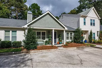 1836 S Garden Court NE, Brookhaven, GA 30319 - Photo 2