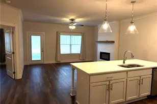 65 Village Ct, Cleveland, GA 30528 - Photo 4