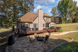 5126 Cash Rd, Flowery Branch, GA 30542 - Photo 6