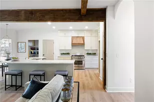 2065 Fairway Crossing Dr, Woodstock, GA 30188 - Photo 8