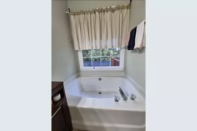 124 Foxdale Drive, Lagrange, GA 30240 - Photo 18