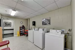 300 Johnson Ferry Road NE, Atlanta, GA 30328 - Photo 40