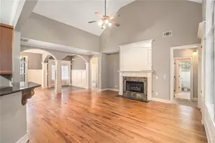 9731 Fallview Ct, Villa Rica, GA 30180 - Photo 8