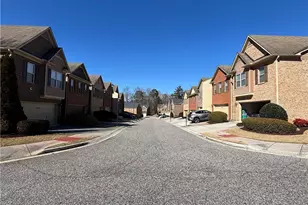 2687 Pointcrest Way, Grayson, GA 30017 - Photo 2