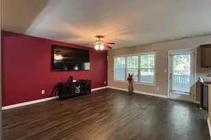 2687 Pointcrest Way, Grayson, GA 30017 - Photo 6