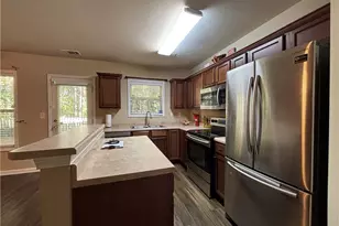 2687 Pointcrest Way, Grayson, GA 30017 - Photo 6