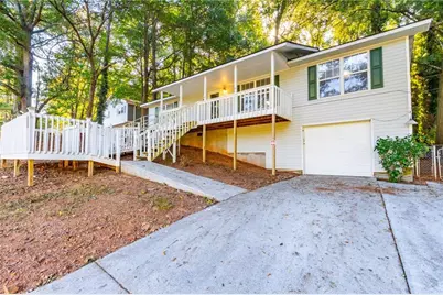 4908 Tarleton Drive SW, Lilburn, GA 30047 - Photo 38