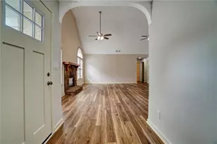 664 Stampmill Ct, Lawrenceville, GA 30043 - Photo 6