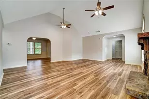 664 Stampmill Ct, Lawrenceville, GA 30043 - Photo 8