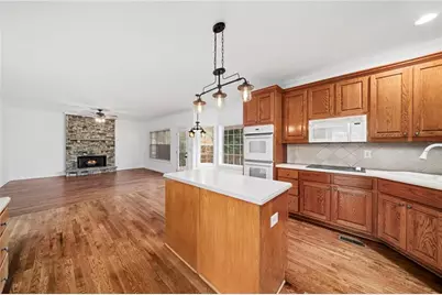 2638 Democracy Drive, Buford, GA 30519 - Photo 24