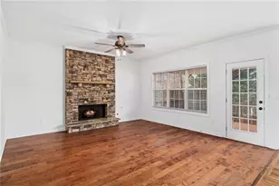 2638 Democracy Dr, Buford, GA 30519 - Photo 14