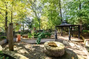 2114 Sugar Springs Dr, Lawrenceville, GA 30043 - Photo 58