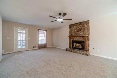 962 Cove Lake Court, Lawrenceville, GA 30045 - Photo 2