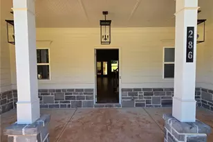 286 Meadows Dr, Bethlehem, GA 30620 - Photo 2