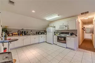 3906 Laurens Ln, Snellville, GA 30039 - Photo 58